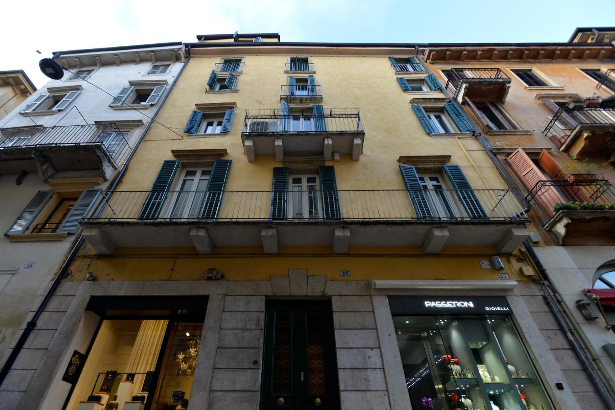 Giallo Dalia By Maison 73 Apartment Verona Luaran gambar